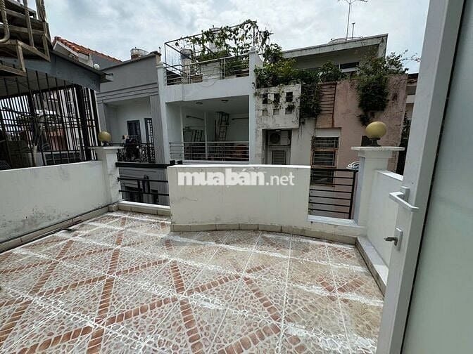 2PN RỘNG 50M2 - THÍCH QUẢNG ĐỨC, PHÚ NHUẬN - 2 BAN CONG