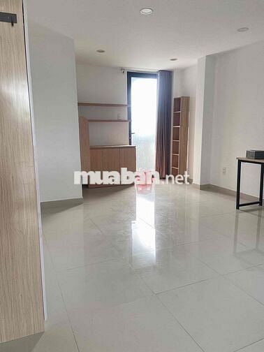 CHO THUÊ PHÒNG RỘNG 30M² – VIEW CÔNG VIÊN – ĐƯỜNG BÌNH LỢI, P13, BÌNH