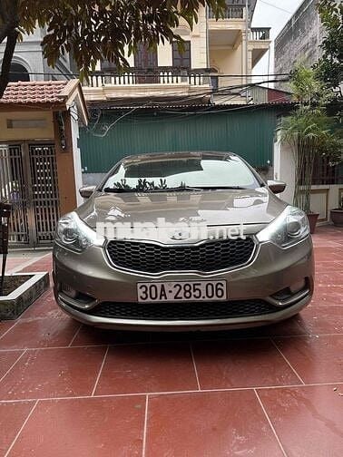 Kia K3 2014 2.0 AT - 18 km