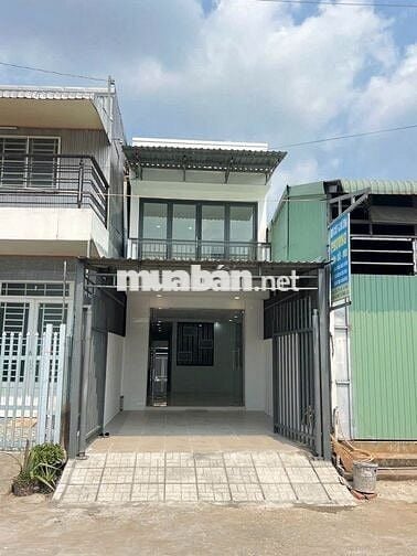 Bán nhanh nhà 1 trệt 1 lầu ở Đ. Huỳnh Thị Mài 87m2 SHR giá 1 tỉ 200tr