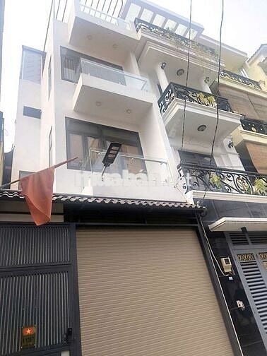 SIÊU PHẨM 4 TẦNG LẦU CẠNH PHẠM VĂN ĐỒNG - GIGAMAIL HIỆP BÌNH CHÁNH