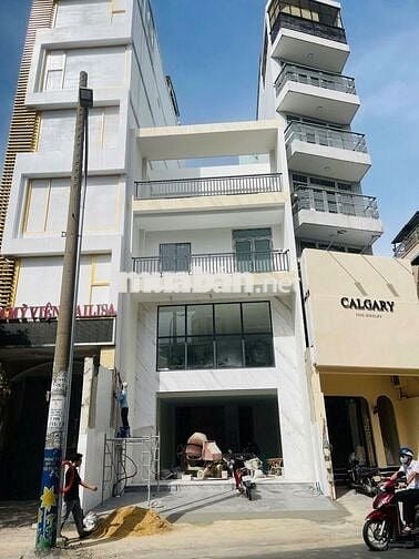 Cho Thuê Nhà Mới Xây Đường Thời Trang Trần Huy Liệu (Phú Nhuận cũ)