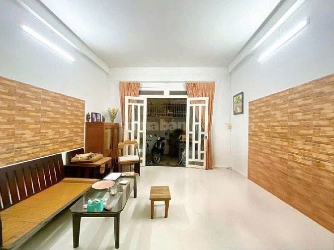 Bán nhà 3 tầng đường Nguyễn Văn Khối, Gò Vấp. Gần Công viên Làng Hoa