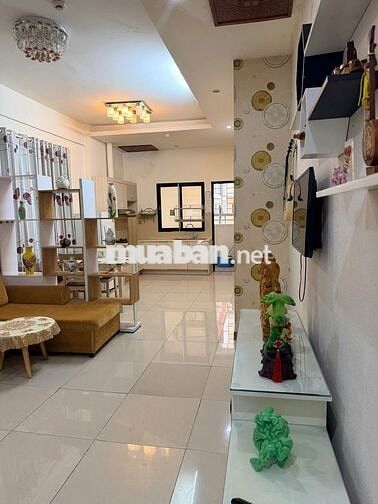 CHO THUÊ CĂN HỘ 2PN 2WC 90M2  ERA TOWN – QUẬN 7