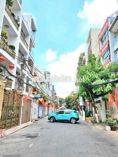 bán nhà siêu vip khu vực Hoàng Hoa Thám đường xe hơi tránh nhau quay d