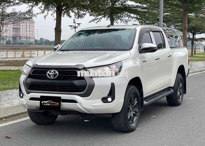 Toyota Hilux 2021 2.4E 4x2 AT - 38000 km