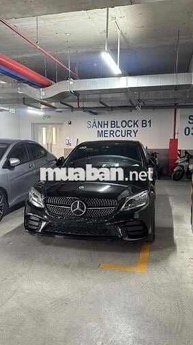 Mercedes Benz C Class 2018C300 AMG - 67000 km