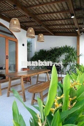 Cho Thuê Căn Vila Cách Biển 50m Vĩnh Hoà Nha Trang Full Nội Thất Đẹp