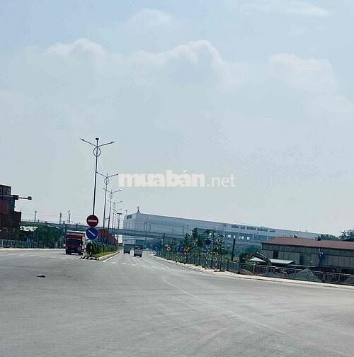 MẶT TIỀN ĐƯỜNG THỐNG NHẤT BBKD GẦN BẾN XE MIỀN ĐÔNG MỚI GA METRO SUỐI