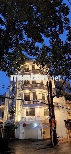 Nhà Góc 2 Mặt tiền 197 Ngô Quyền, Q10 - DT 7x13m, 7TẦNG, CÓ THANG MÁY