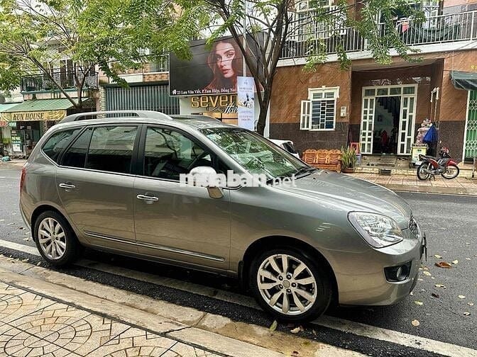 Kia Carens 2011 SX 2.0 AT - 120000 km