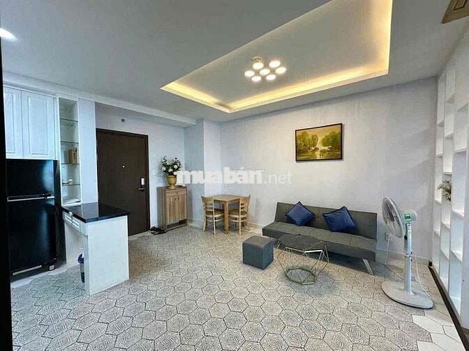 Cho thuê 1PN/1WC 57m2 phòng khách rộng thoáng The Botanica