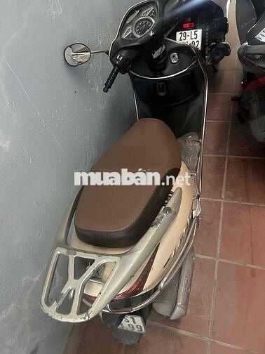 Xe Lead đi 3v ít đi ai cần thì lhe e làm giá