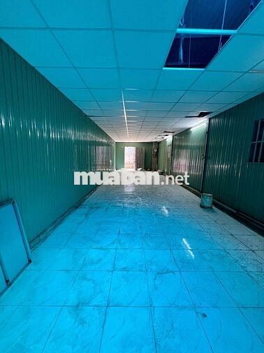 Cho Thuê Xưởng Nền Gạch Men Trần La phong Hẻm Ôtô DT 4x15