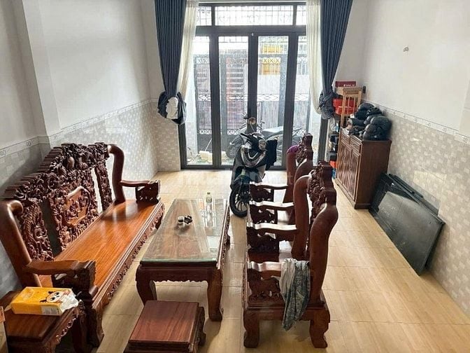 Cắt vốn bán lỗ 3Tỷ1 nhà TT Tân Bình - Trần Mai Ninh. 