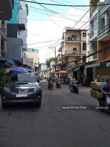 Bán nhà hẻm đẹp 606 đường 3/2 P14 Q10 DT: 9.3x26m KVXD: Hầm 5 tầng giá