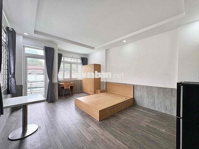 CHO THUÊ STUDIO BAN CÔNG , CỬA SỔ TRỜI MỚI XÂY TIỆN QUA CÁC QUẬN LÂN C