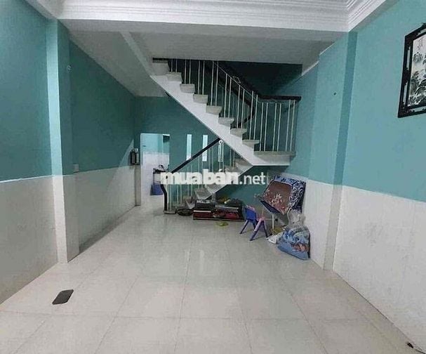 Cần cho thuê nhà gấp hẻm xe hơi 4.1x10m 1 lầu 3pn 2wc 7.999000d