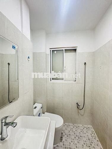 Nhà mặt tiền 60m2, 3 phòng ngủ, đường Bùi Đình Túy, Q. Bình Thạnh