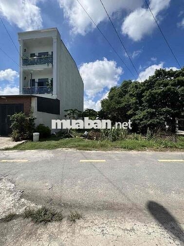 BÁN ĐẤT MẶT TIỀN HÓC MÔN 3.2 tỷ THỔ CƯ, XÂY HOÀN CÔNG LIỀN