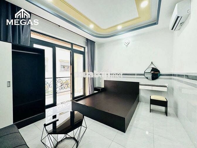 CĂN HỘ FULL NỘI THẤT - BAN CÔNG NGAY NGUYỄN THÁI SƠN - ĐH VLU - EMART