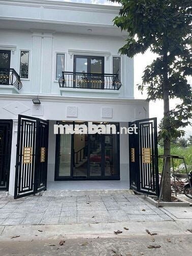 Chỉ cần 1 tỷ nhận ngay nhà 1 lầu 3PN kcn nam tân uyên, Bình Dương