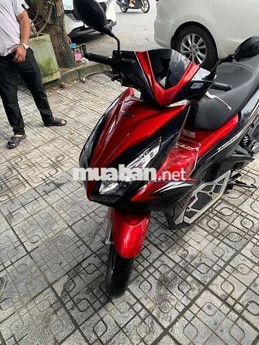 Cần thanh lý. Air Blade 2013