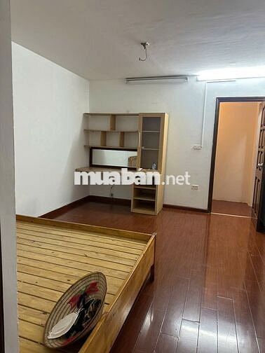 Cho thuê tập thể tầng 2 - ngõ 178 Giải Phóng - 43m2 - 1 ngủ -1 khách