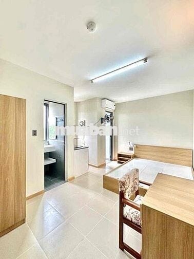 Phòng mới full nội thất ở Quang Trung