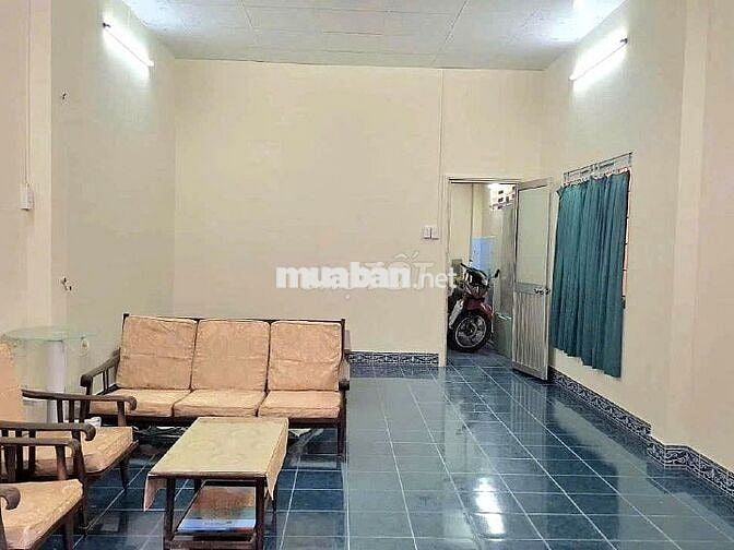 Nhà thuê 1 lầu, 4.5m x 13m hẻm xe hơi Phạm Văn Hai