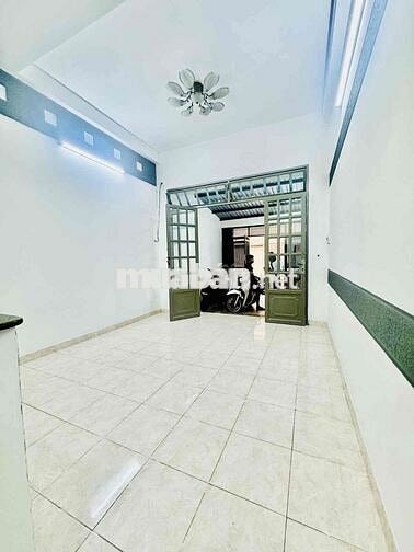 🔥 BÁN NHÀ DƯƠNG BÁ TRẠC. P1, Q8. 4 TẦNG BTCT. GẦN MẶT TIỀN, GIÁ 7Tỷ 6.