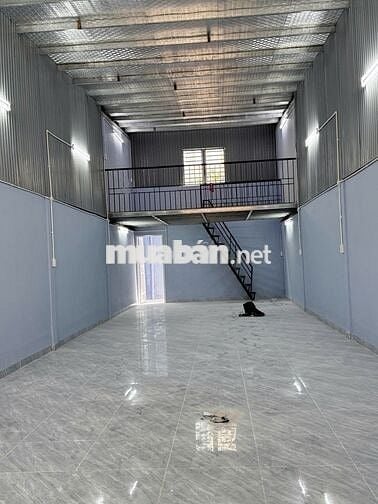 Cho thuê kho hẻm 12m đường Đặng Thùy Trâm, DT: 5x24m. Giá 18tr/tháng