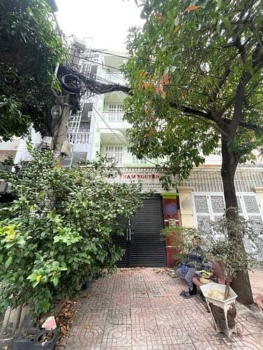 CHO THUÊ NHÀ MẶT TIỀN ĐƯỜNG Số 5 - Lê Đức Thọ- Thông Nguyễn Oanh - P17