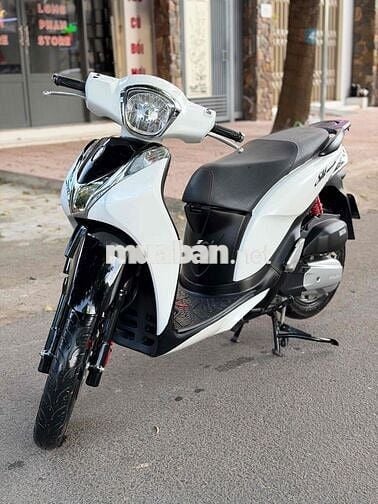 SH Mode Trắng Đen Sporty