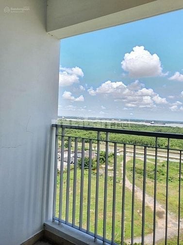 Cần bán nhanh căn 2PN 68m2 view sông giá 3.4 tỷ 