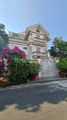 BÁN BIỆT THỰ KDC CONIC, XÃ PHONG PHÚ, HUYỆN BÌNH CHÁNH, TP. HCM