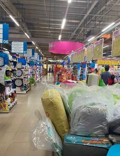 BỔ SUNG THÊM NHÂN VIÊN LÀM VIỆC TẠI SIÊU THỊ DỊP TẾT