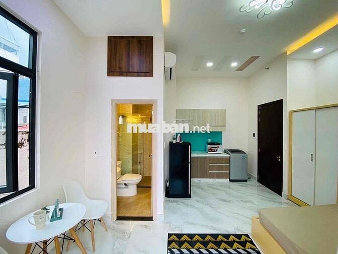 Căn hộ studio ban công/ cửa sổ chính chủ cho thuê như hình