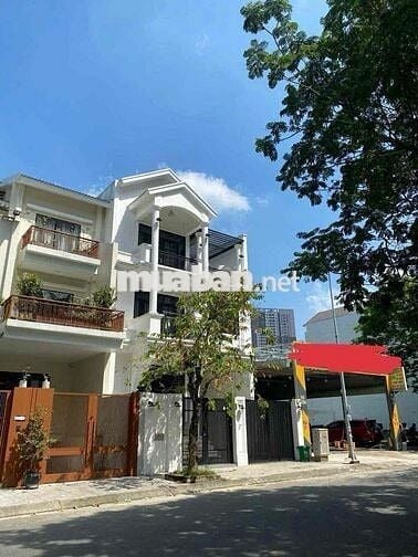 BIỆT THỰ NGANG 8M NGAY ĐÀO TRINH NHẤT-LINH TÂY-SÀN TRỐNG THÍCH HỢP VP