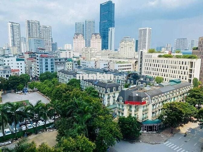 Cho thuê CH CT4 Mỹ Đình Sông Đà 135m2 4PN 3VS đồ cơ bản giá 17tr/th