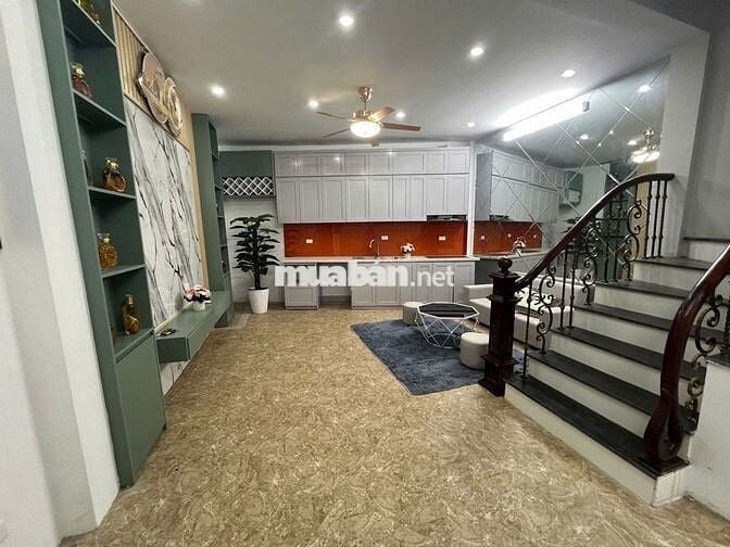 Cho thuê nhà riêng ngõ 523 Minh Khai - 40m2 - 4 tầng - 13 triệu