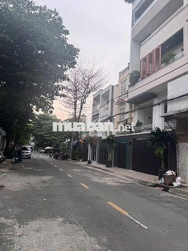 Mặt tiền khu họ Lê dt80m2 đúc thật 2 lầu 3pn,P. Phú Thạnh, Q. Tân Phú