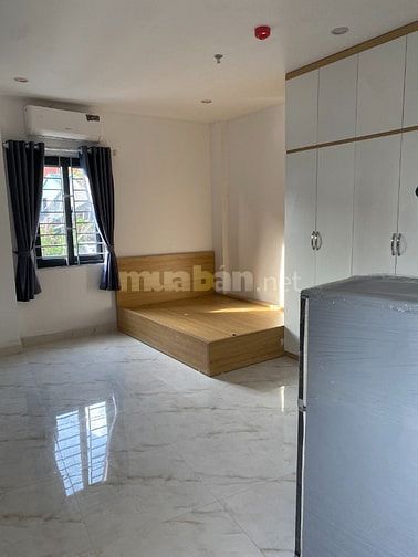 Cho thuê studio Tầng 6 Mạc Thị Bưởi