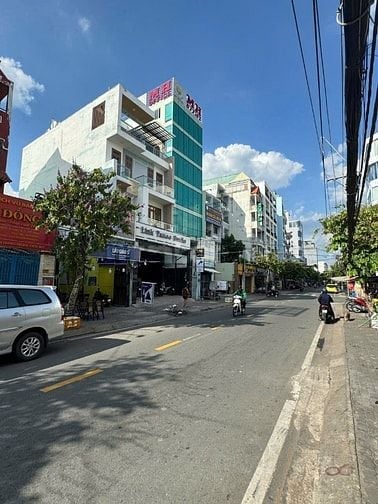 nhà 4x21m 4 lầu MT Lâm văn Bền phường Tân Thuận Tây Q7.giá tốt ĐT