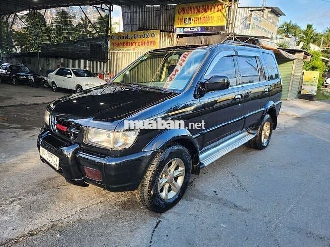 Isuzu Hi.Lander 2004 Số sàn Đen