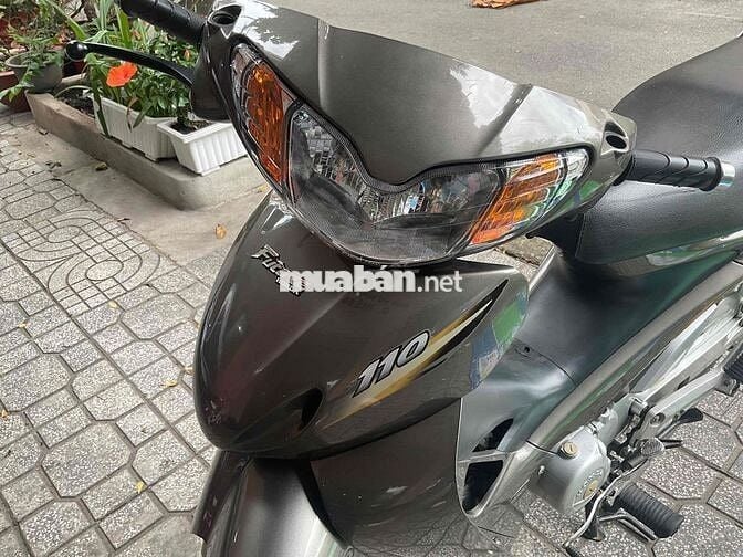 Honda Future 110 màu Xám