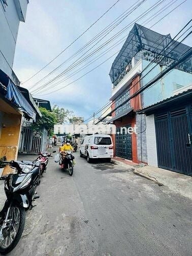 BÁN LÔ ĐẤT NGAY CẦU VƯỢT LINH XUÂN- 67M2- FULL THỔ-MT ĐƯỜNG-4 TỶ NHỈNH