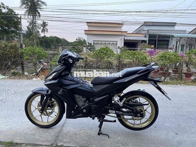 Cần Bán Winner V1 Zin Chất Còn Keng