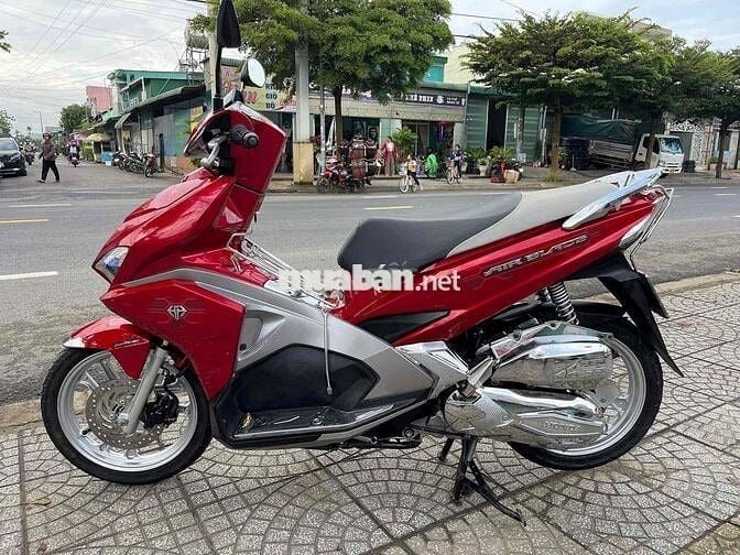 Honda Air Blade 125 Đỏ 16000 km