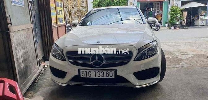 Mercedes-Benz C300 2017 Trắng 77910 km